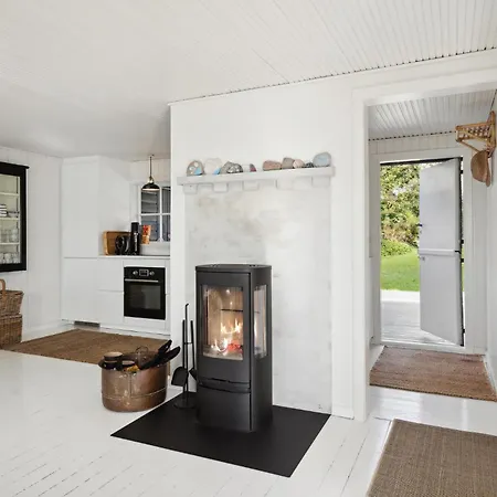 Front In With Kitchen * Martofte
